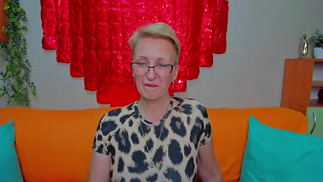 iamyourdream89 online show from 02-18-26, 02:24