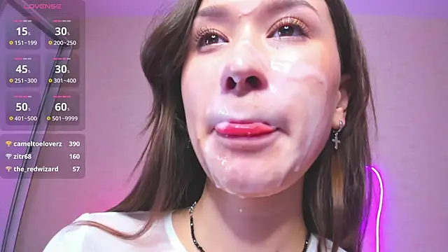 Snapshot of Monica_Blair chatting on 12-12-24, 04:37 Monica Blair online show from 12-12-24, 04:37