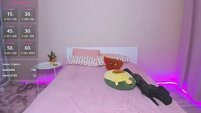 Snapshot of Monica_Blair chatting on 12-31-24, 12:32 Monica Blair online show from 12-31-24, 12:32