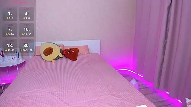 Snapshot of Monica_Blair chatting on 02-26-25, 03:08 Monica Blair online show from 02-26-25, 03:08