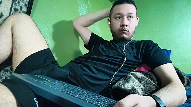 sweet cock28 online show from 02-13-25, 06:38