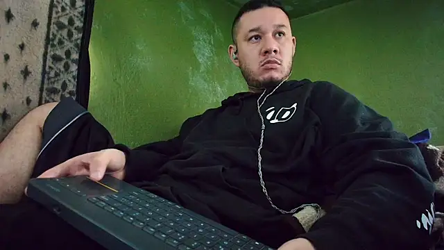 sweet cock28 online show from 03-13-25, 03:50