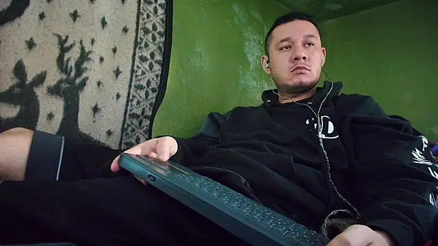 sweet cock28 online show from 03-17-25, 03:40