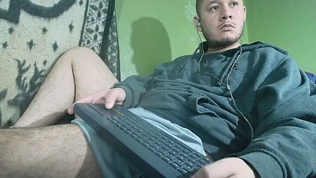 sweet cock28 online show from 10-10-25, 03:44