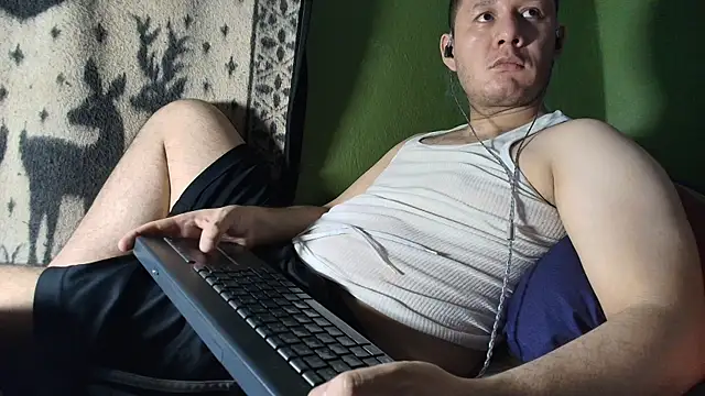 sweet cock28 online show from 04-22-26, 03:31