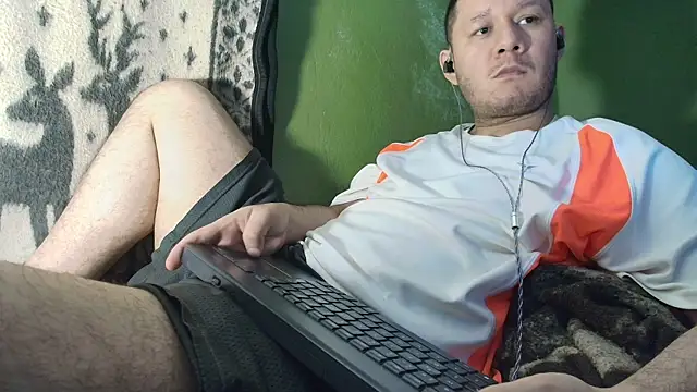 sweet cock28 online show from 07-18-26, 03:33
