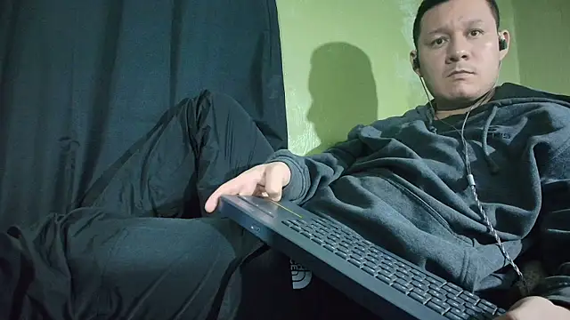 sweet cock28 online show from 07-29-26, 01:48