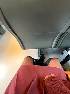 Thepanthera online show from 10-12-25, 08:24