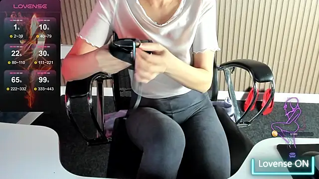 mommy cum1 online show from 04-28-26, 01:48