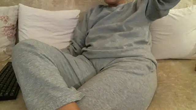 mysteriouscouple001 online show from 12-22-24, 04:59