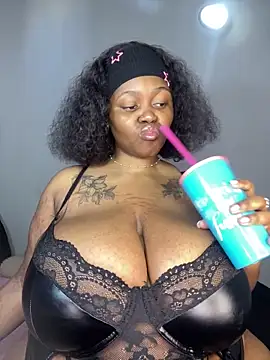 Yung-Missy online show from 01-28-25, 05:54