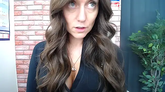 HarleyRebz online show from 11-18-25, 01:04