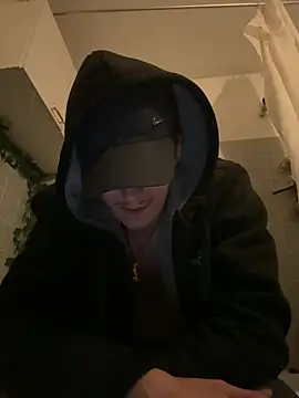 Toyjungee online show from 01-15-25, 08:16