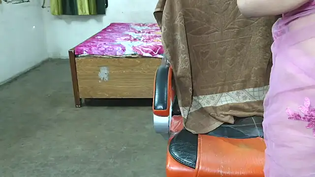 Cute Mahi22 online show from 04-22-26, 11:34