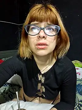 Carlafoxxx online show from 10-17-25, 01:46