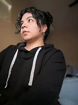 kimmiakiss22 online show from 03-07-25, 12:48