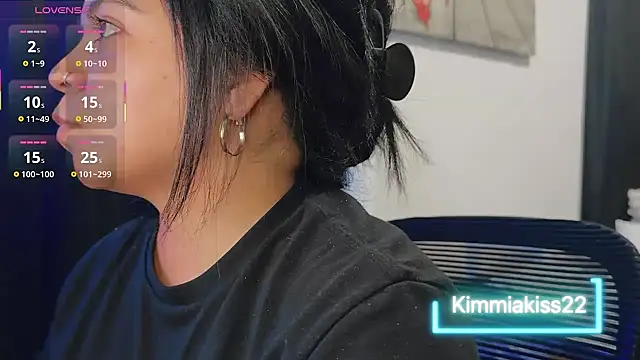 kimmiakiss22 online show from 09-17-25, 10:11