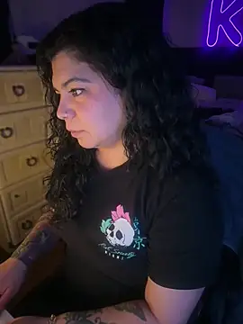 kimmiakiss22 online show from 02-13-26, 05:25