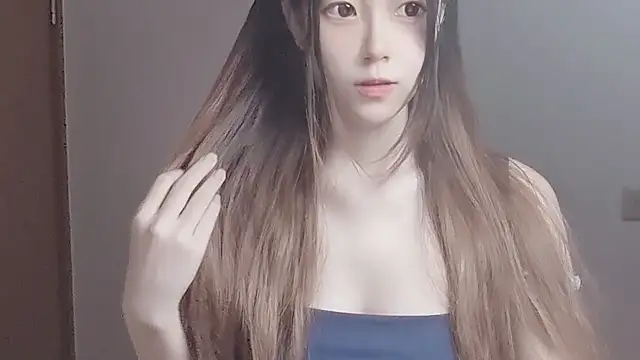 VaerySaenz online show from 09-30-25, 05:12