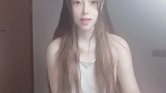 VaerySaenz online show from 10-19-25, 04:13