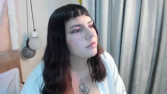 Snapshot of xhinata_hyugax chatting on 09-26-25, 11:31 xhinata hyugax online show from 09-26-25, 11:31