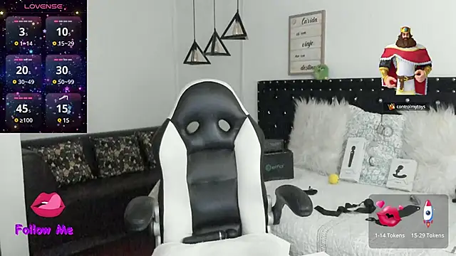 natasha logan  online show from 01-17-25, 11:06