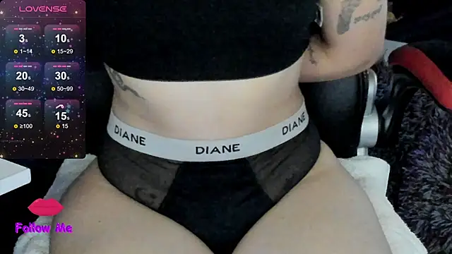 natasha logan  online show from 11-07-25, 04:12