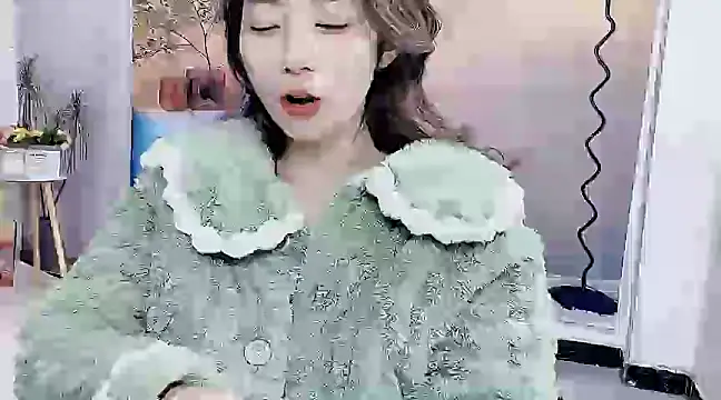 Snapshot of fafa-888 chatting on 12-21-24, 01:10 fafa-888 online show from 12-21-24, 01:10