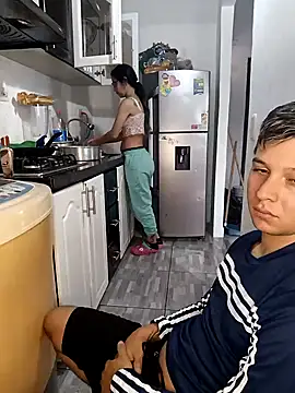 catire2323 online show from 12-07-24, 06:37