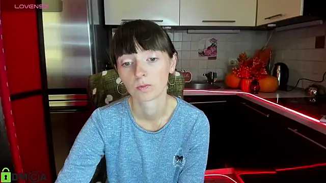 TayanaJons online show from 10-07-25, 06:54