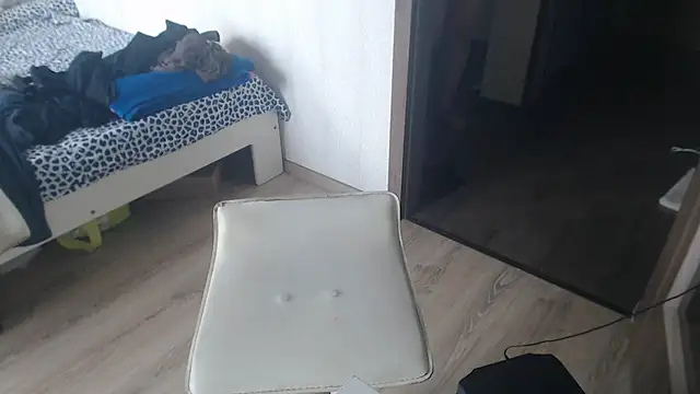 amanda kiss kiss online show from 09-13-25, 11:43