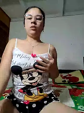 selena gomez2 online show from 12-06-24, 09:54