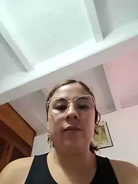 selena gomez2 online show from 11-07-25, 01:33