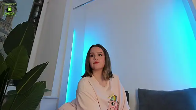 Snapshot of ErikaLust chatting on 11-11-25, 04:23 ErikaLust online show from 11-11-25, 04:23