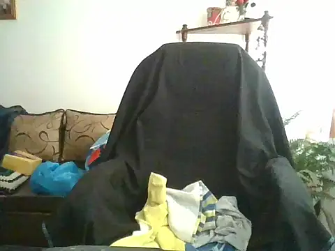 gianfranco1230 online show from 10-26-25, 01:06