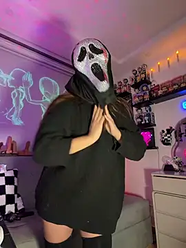 Snapshot of crystal_bunny7 chatting on 03-09-26, 03:10 crystal bunny7 online show from 03-09-26, 03:10