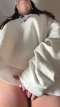 crystal bunny7 online show from 04-19-26, 03:06