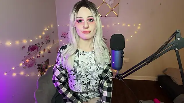 Starr1123 online show from 02-03-26, 04:43