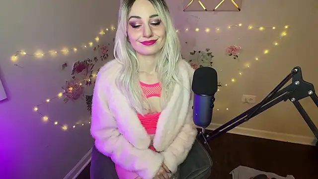 Starr1123 online show from 03-10-26, 04:06