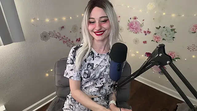 Starr1123 online show from 07-28-26, 08:23