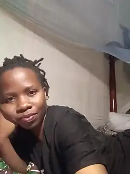 Snapshot of Queentesi chatting on 01-28-25, 07:22 Queentesi online show from 01-28-25, 07:22