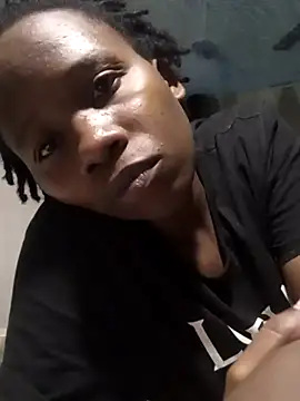 Snapshot of Queentesi chatting on 03-03-25, 10:28 Queentesi online show from 03-03-25, 10:28