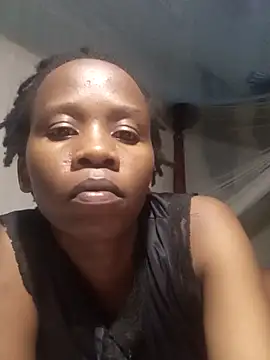 Snapshot of Queentesi chatting on 03-07-25, 05:38 Queentesi online show from 03-07-25, 05:38