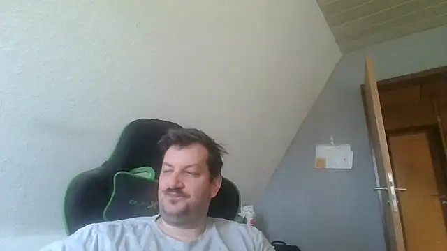 Golffahrer1982 online show from 09-13-25, 10:15