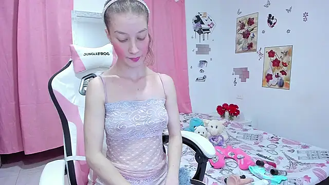 MiiaVolkova online show from 01-12-25, 02:56