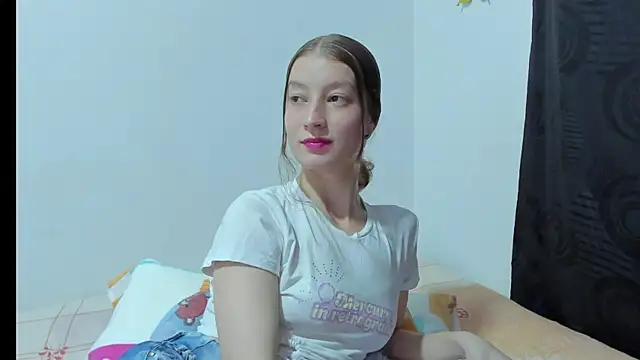 MiiaVolkova online show from 02-18-26, 12:17