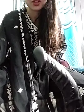 Snapshot of Noor_Darliing chatting on 02-10-25, 06:03 Noor Darliing online show from 02-10-25, 06:03