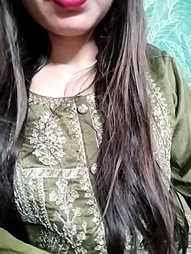 Snapshot of Noor_Darliing chatting on 03-15-25, 09:27 Noor Darliing online show from 03-15-25, 09:27