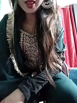 Snapshot of Noor_Darliing chatting on 03-21-25, 03:24 Noor Darliing online show from 03-21-25, 03:24