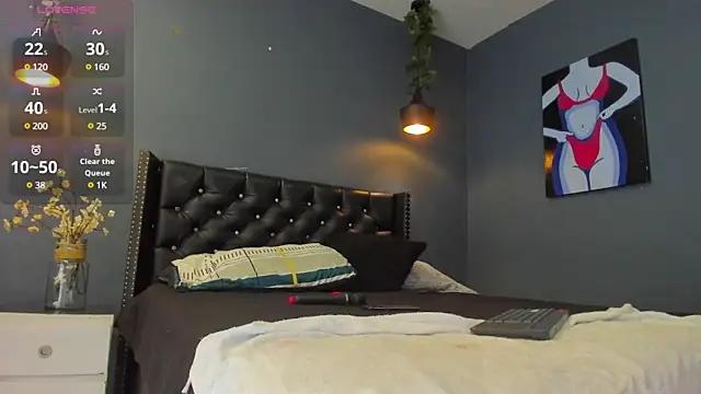 Sophiietaylor online show from 01-27-25, 11:22